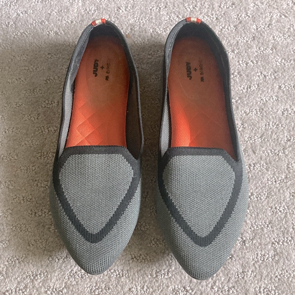 Judy + Birdies gray textile Blackbird flats, Sz 7.